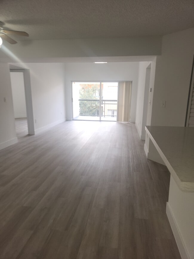 Photo - 6292 NW 186th St Unit 303