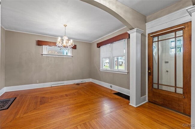 Photo - 1313 Grant Blvd