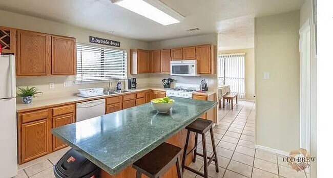 Photo - 7507 Tantivity