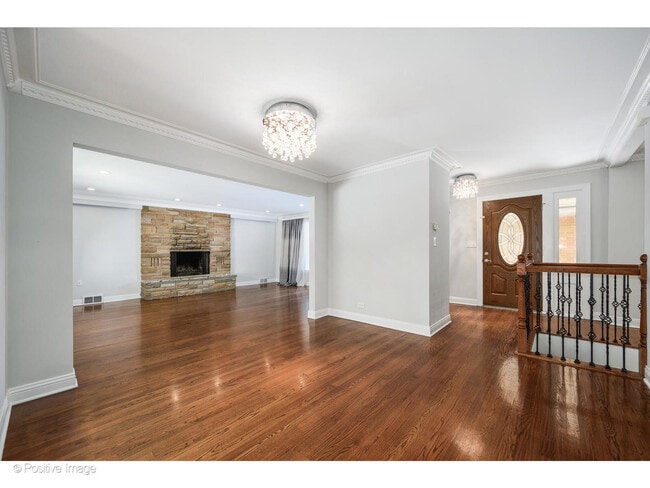 Photo - 335 Brookside Ln
