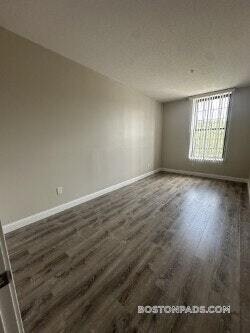 Photo - 2 Weaver Street Unidad 505