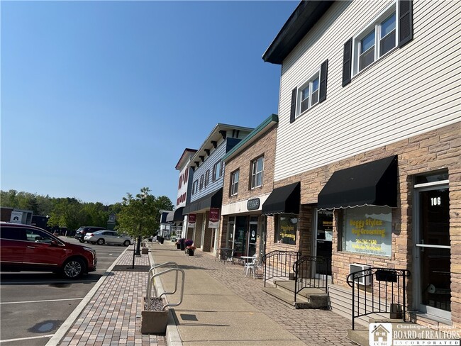 Photo - 106 Chautauqua Ave