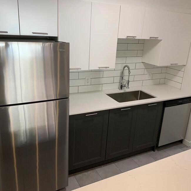 Photo - La Condesa Unit 303