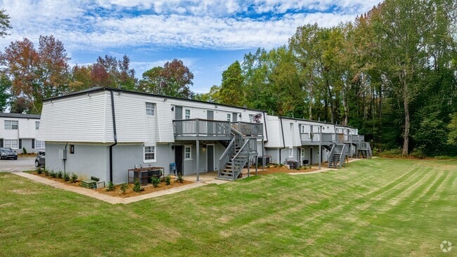Building Photo - Crystal at Riverdale Rental