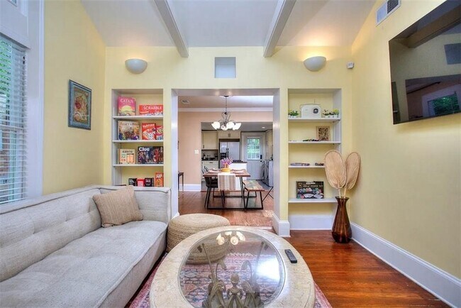 Photo - 1611 Tallulah St NW
