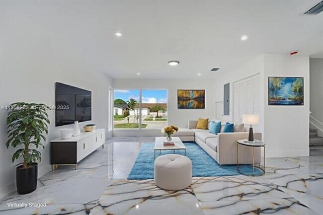 Building Photo - 16315 SW 107th Ave