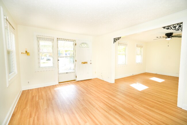 Photo - 1525 D St Unidad 1525 D Street