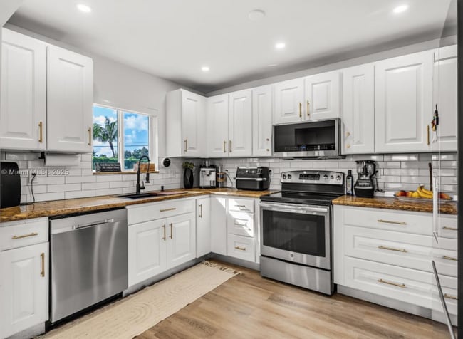 Photo - 10971 SW 177th St