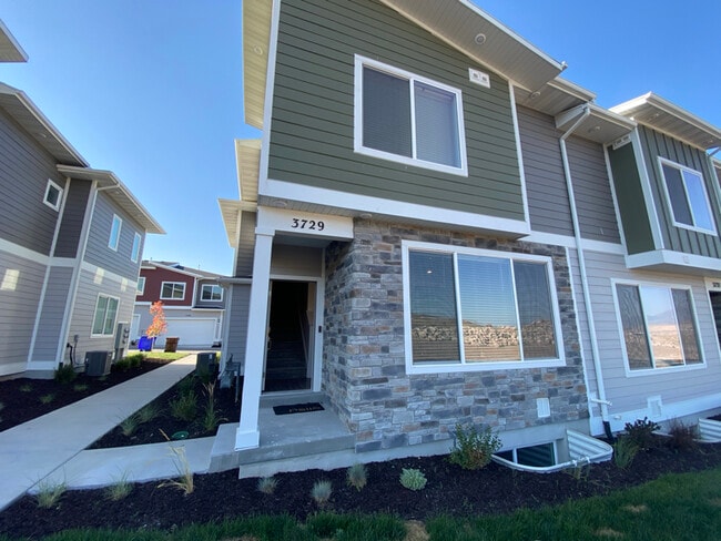 Photo - 3729 Soft Whisper Wy Townhome