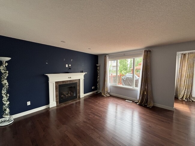 Photo - 11721-1116A 16a Ave SW Unit Main