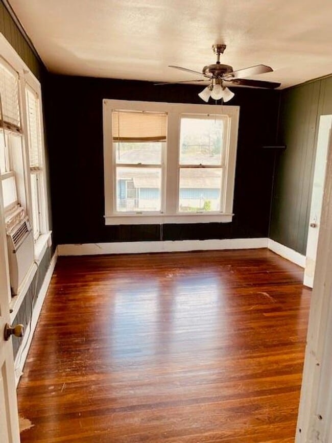 Photo - NICE 1 BEDROOM APARTMENT