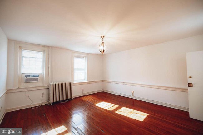 Photo - 407 N Washington St Unidad 2