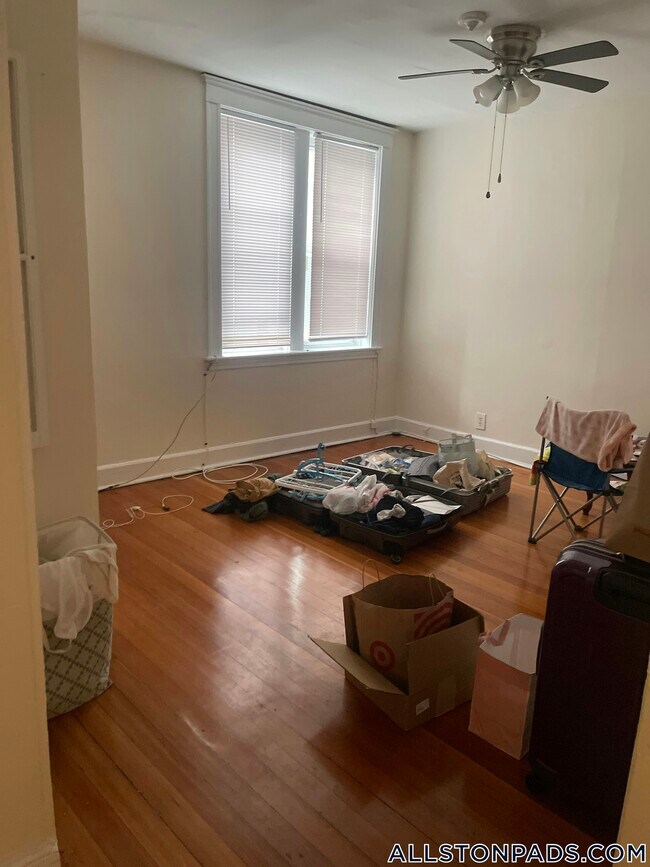 520 Cambridge St Unit 3A