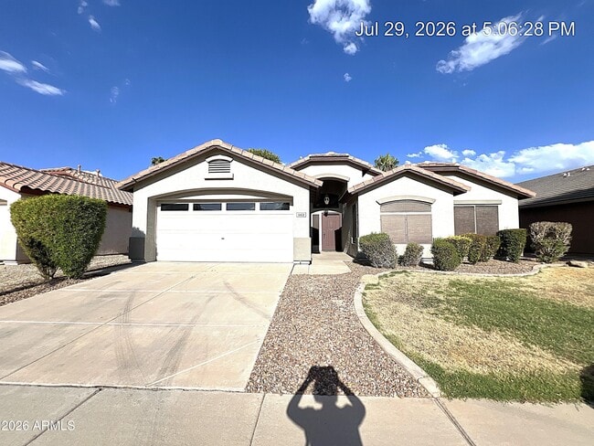 Building Photo - 5431 N Ormondo Way