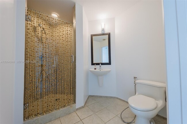 Photo - 60 SW 13th St Unidad 3424