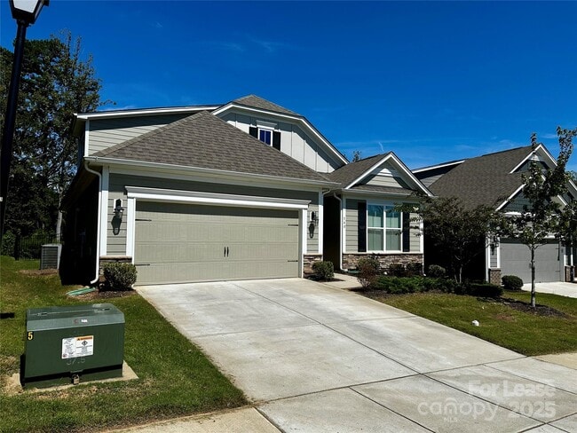 Photo - 340 Secretariat Dr