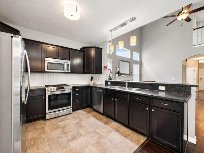 370 Benedetti Ave