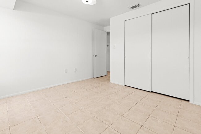 Photo - 1057 Tropical Ave NW