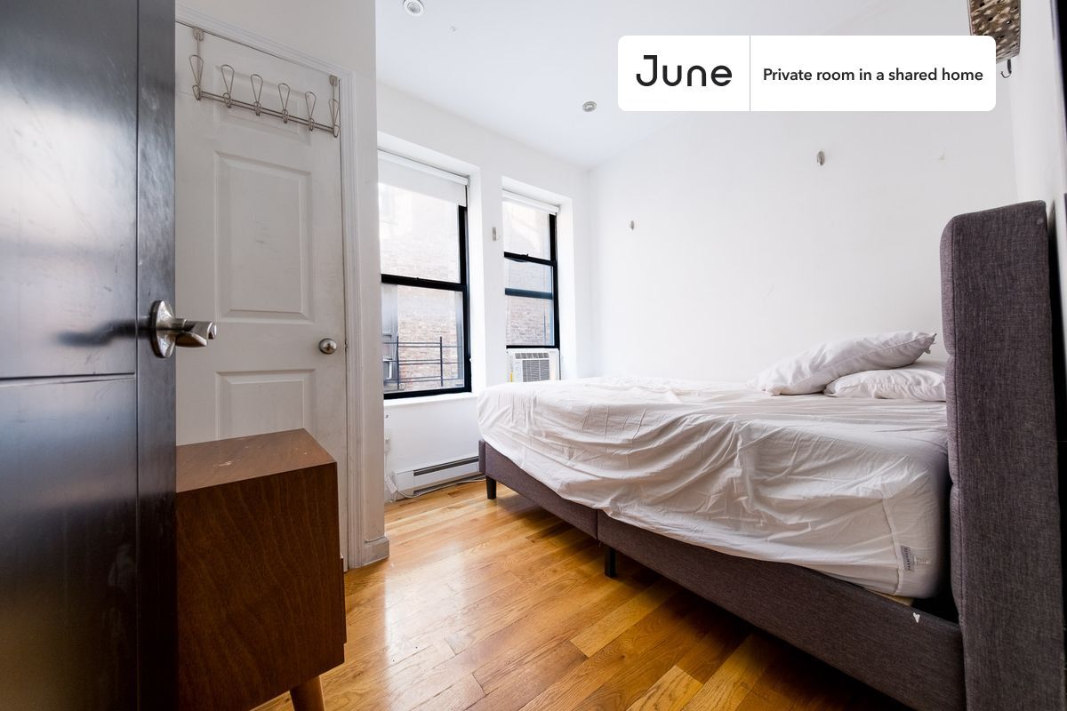 Private bedroom in 4 bed/3 bath Home - Private bedroom in 4 bed/3 bath Home