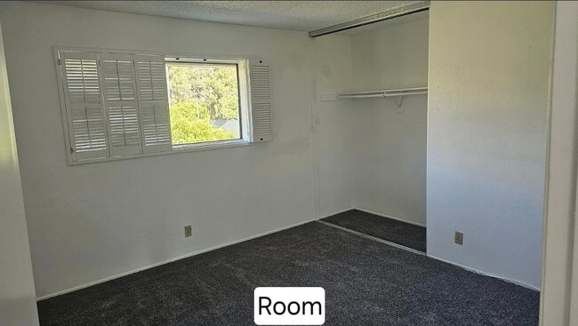 Photo - 832 Adelita St