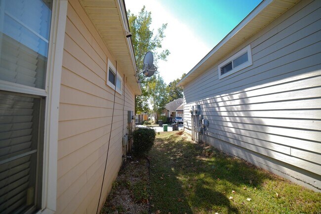 Photo - 5434 Hampton Hill Cir