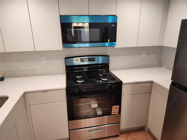 Photo - 6709 N Kendall Dr Unit 230