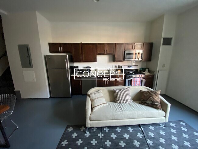 Photo - 160 E Berkeley St Unit 309