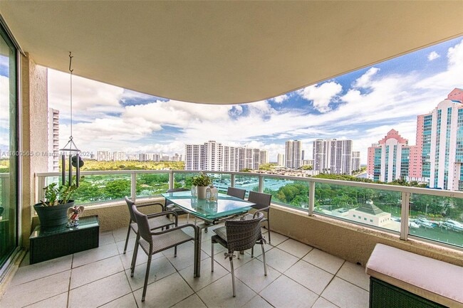 Photo - 3340 NE 190th St