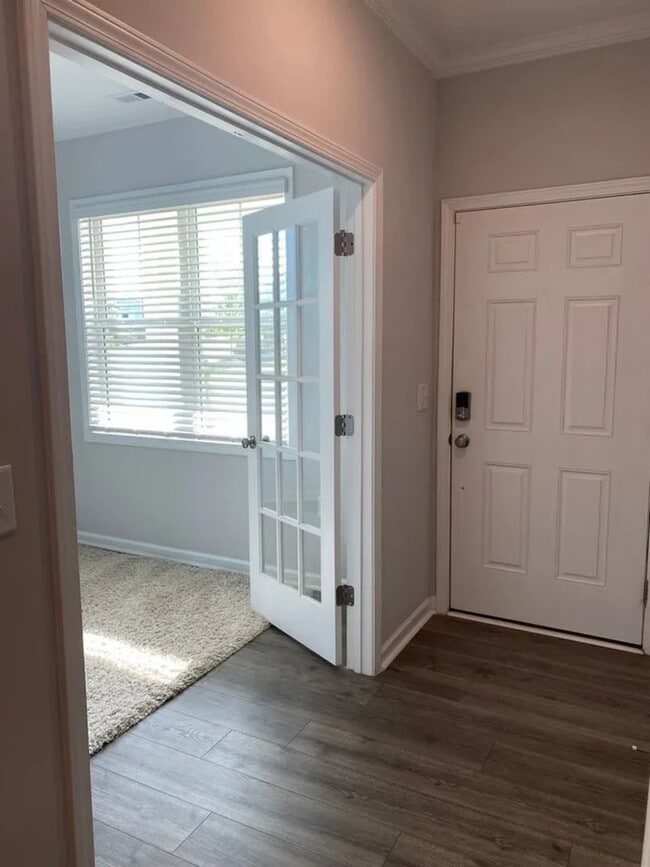 1204 Jasmine View Wy.