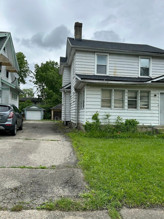 Photo - 844 St Agnes Ave House