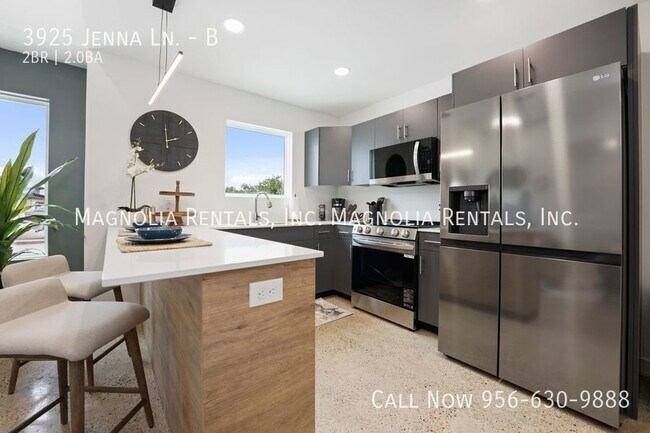 Photo - Herons Landing Brand New Construction Wesl... Unit B