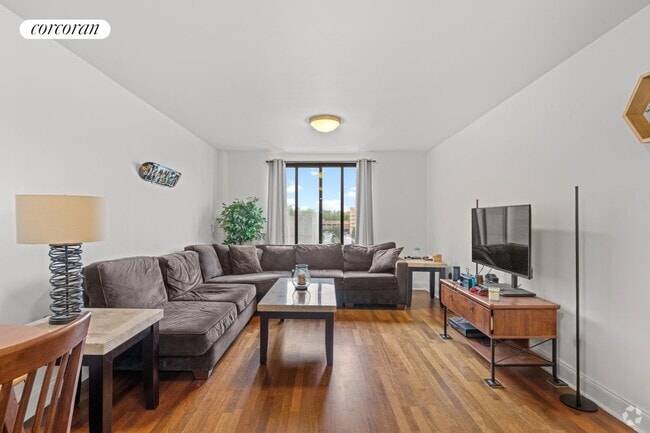 Building Photo - 721 Flushing Ave Rental