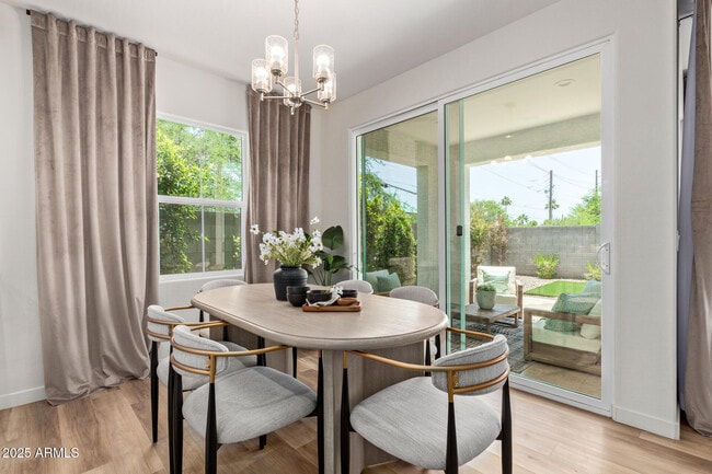 Photo - 1511 W Sierra Vista Dr