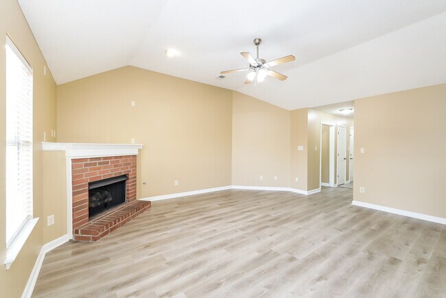 Photo - 1144 Breezy Valley Dr