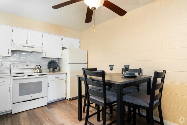 2BR-1BA-745SF