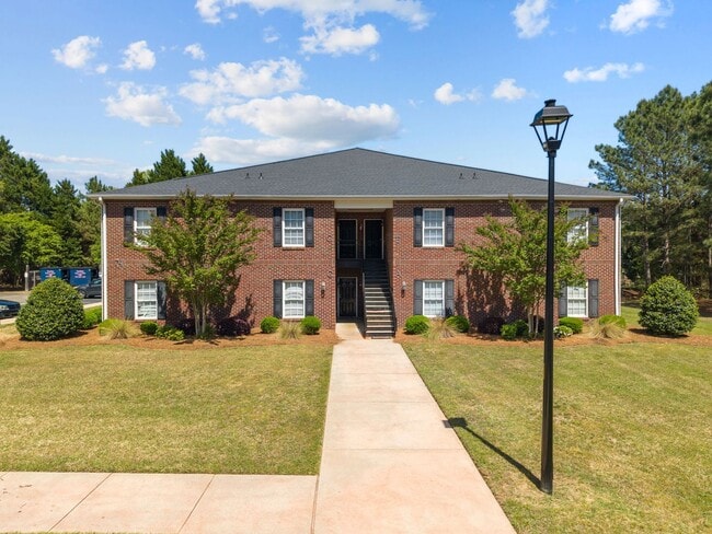 Photo - FULLY FURNISHED EXCLUSIVE SHORT AND MIDTERM RENTAL ONLY!