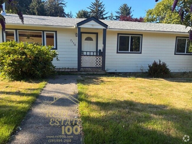 Building Photo - 2538 NE 33rd St Rental