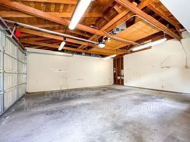 Photo - 933 Miramonte Ave