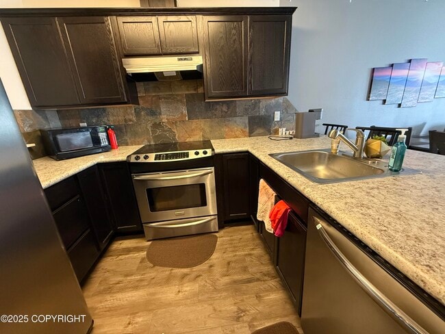 Photo - 3220 Timberline Ct Unit #104