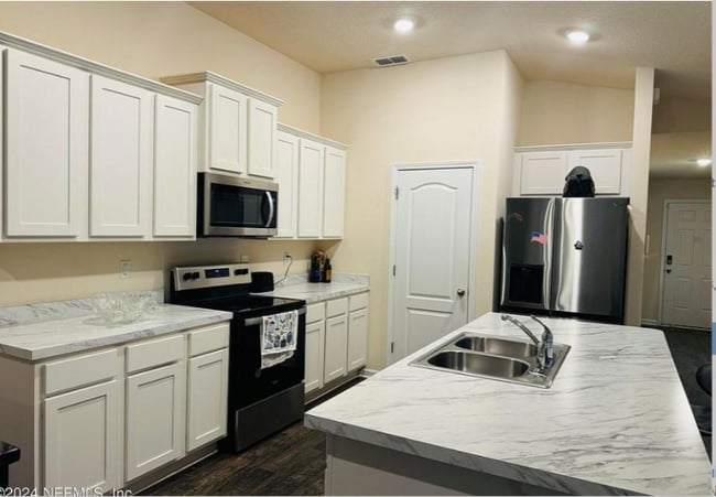 Photo - 15674 Strawberry Roan Ct