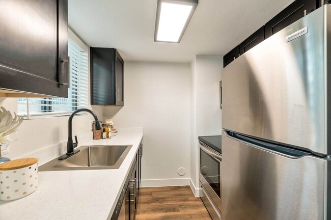 Photo - Alegre Apartments
