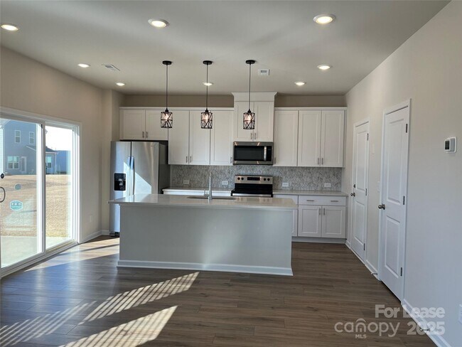 Photo - 1124 Jeffery Dean Ct