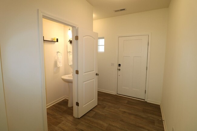 Photo - 4740 Wesmar Ct