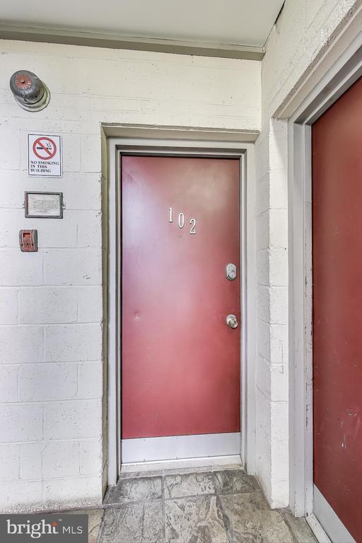 Photo - 5045 Call Pl SE Unidad 102