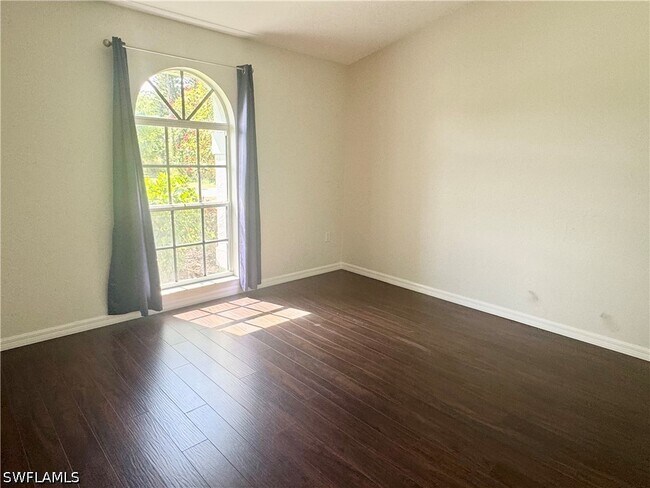 Photo - 8137 Pelican Rd