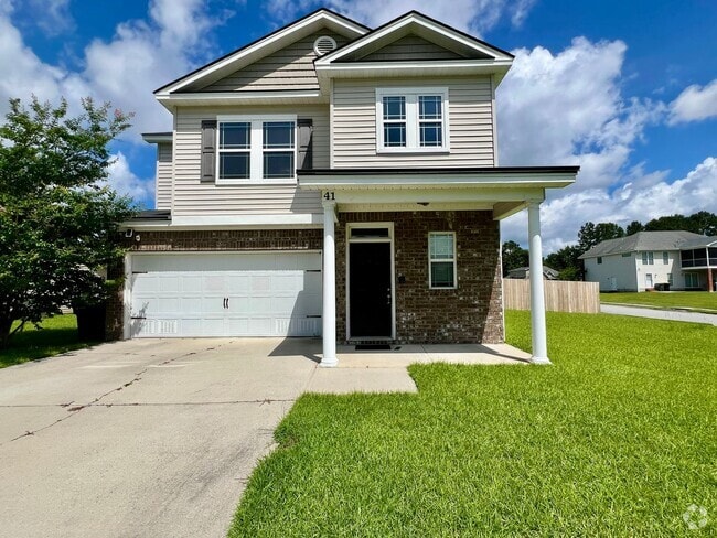 Building Photo - AVAILABLE NOW!!! Rental
