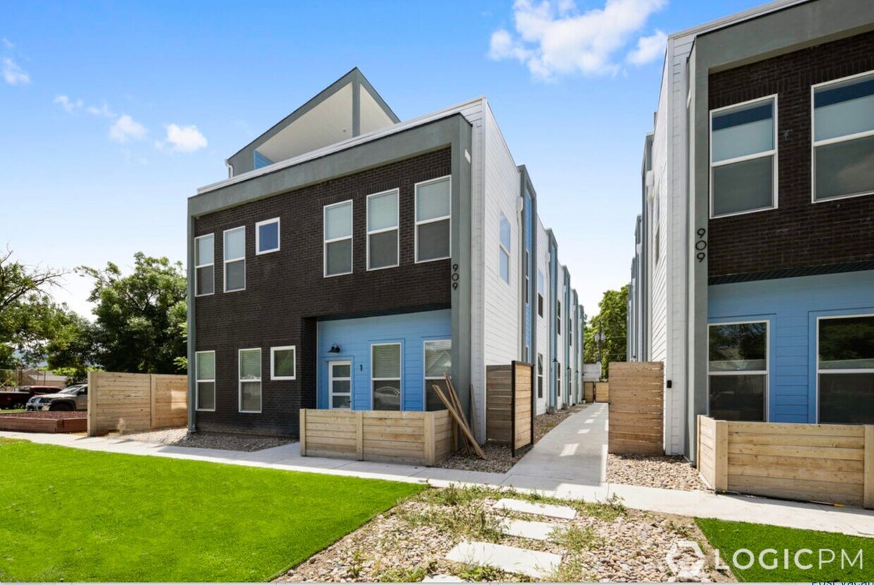 Stunning Mid-Row Townhome Near Downtown SLC! - Stunning Mid-Row Townhome Near Downtown SLC!