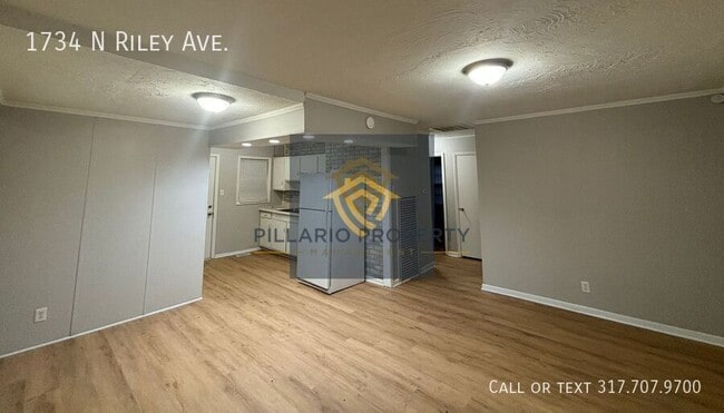 Photo - 1734 N Riley Ave