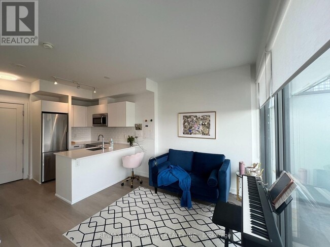 Photo - 57 St Joseph St Unit 2703