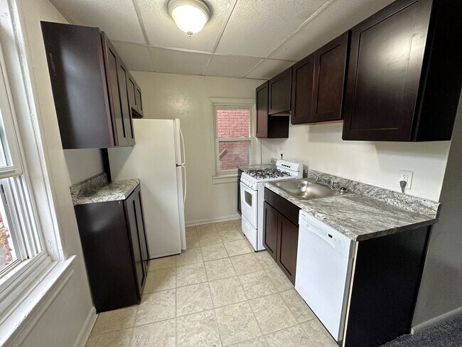 Photo - Highland Park - Apartments For Rent In Pittsburgh Unidad 2